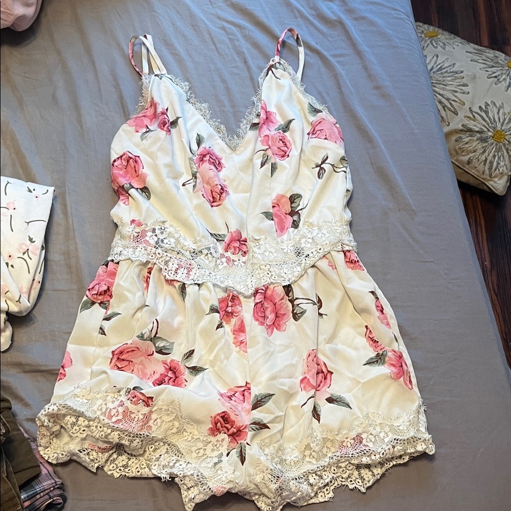 Elle Pink Floral Lace Jumpsuit